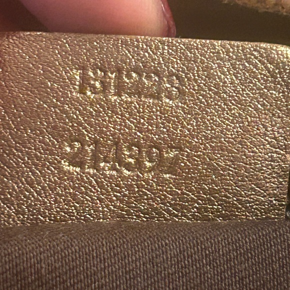 Low Start Gucci GG Bucket Bag Monogram Neutral Canvas - Picture 15 of 16